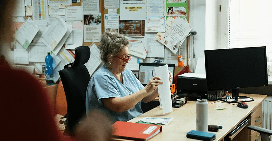 Healthcare Fax Hero.75x@0.75x-min.png